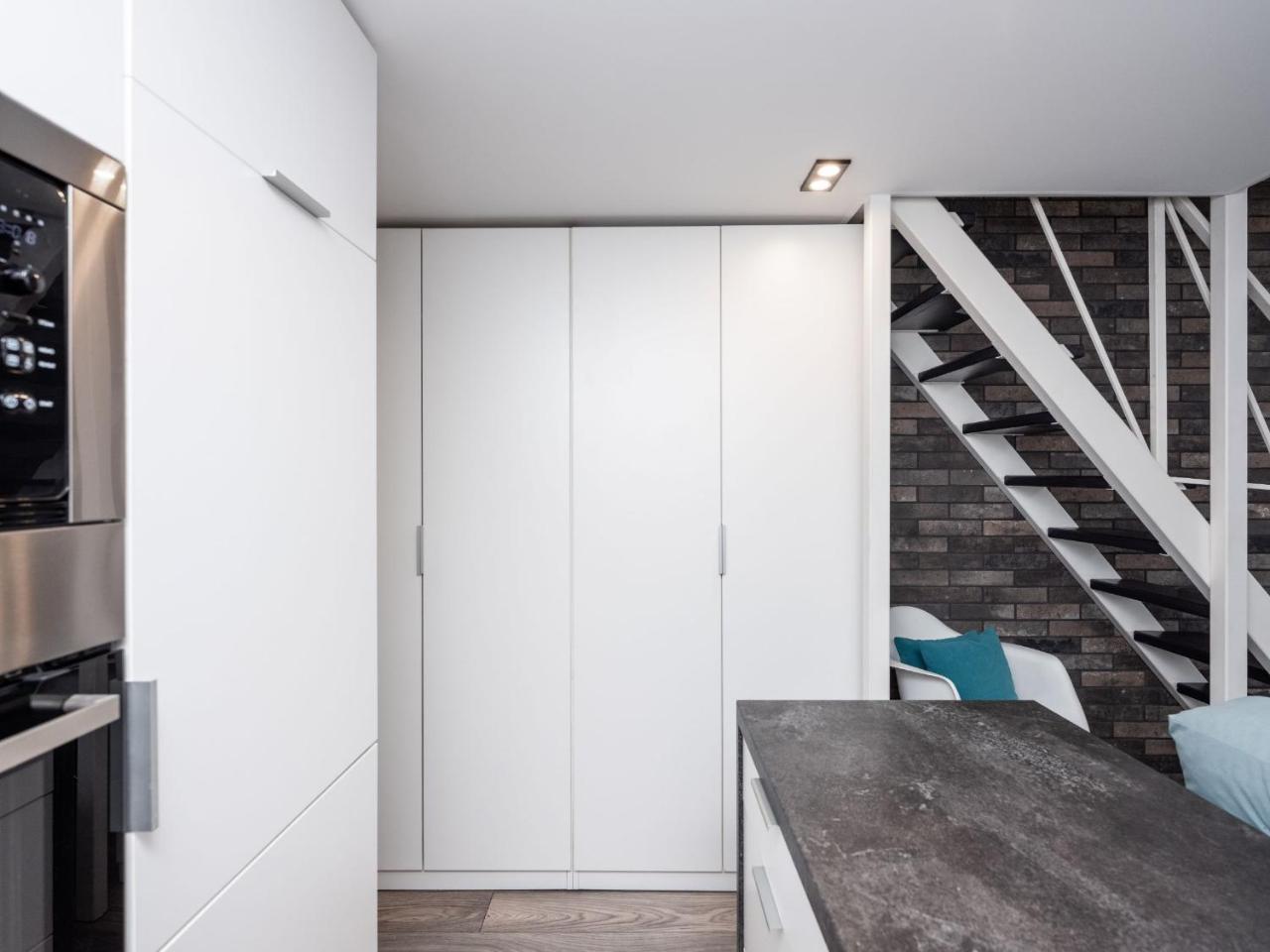 Lofts Cracow Apartments - City Center Cracovia Esterno foto