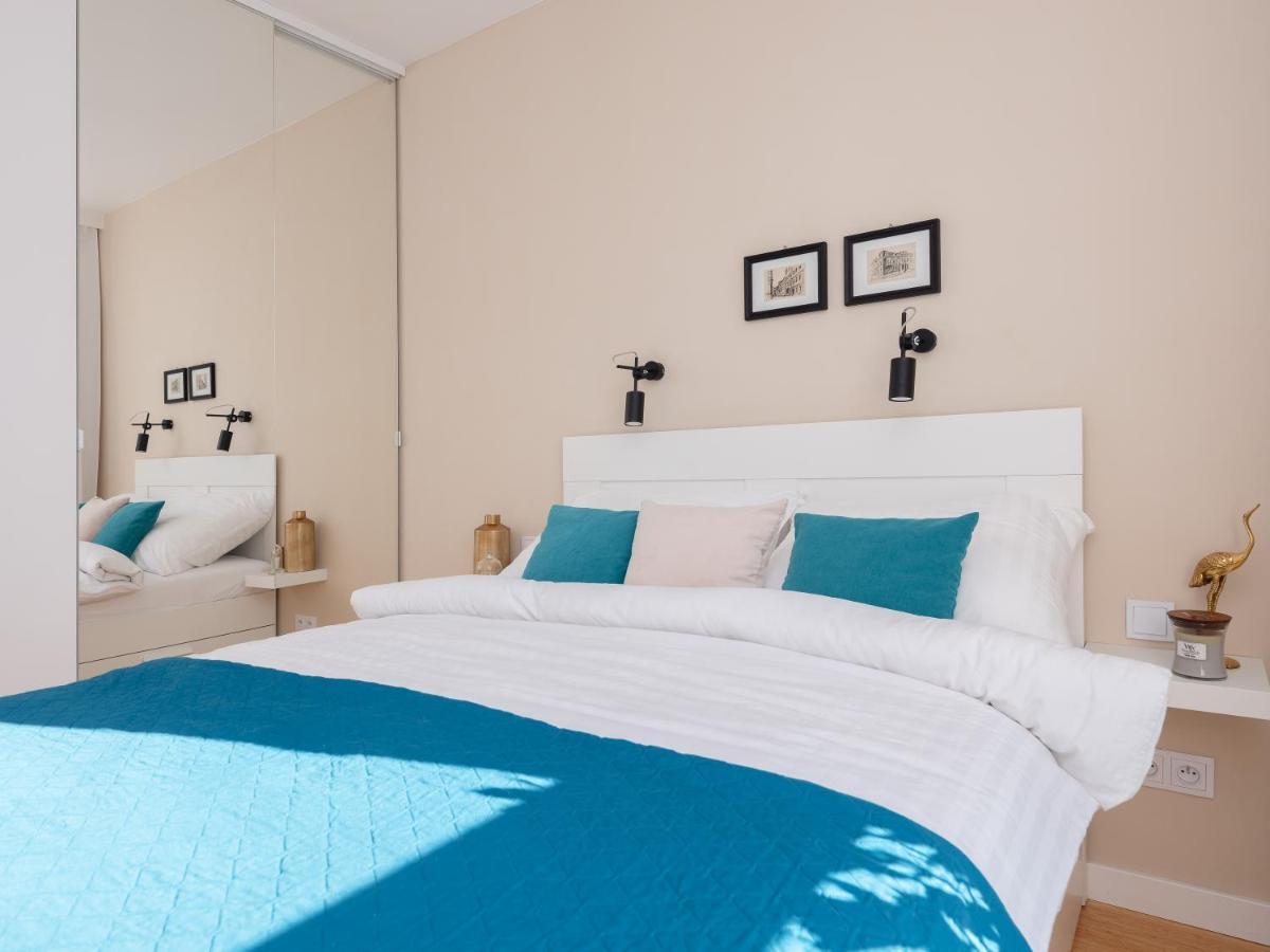 Lofts Cracow Apartments - City Center Cracovia Esterno foto