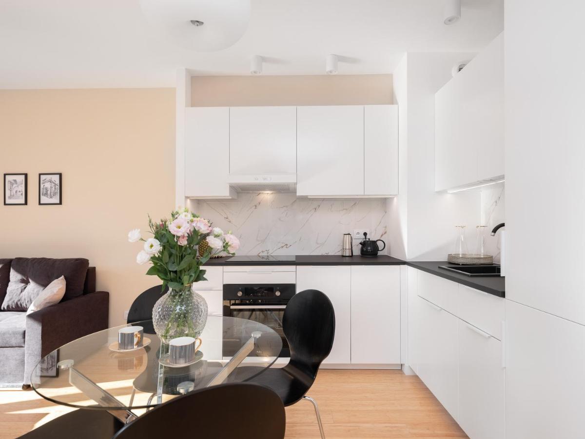 Lofts Cracow Apartments - City Center Cracovia Esterno foto